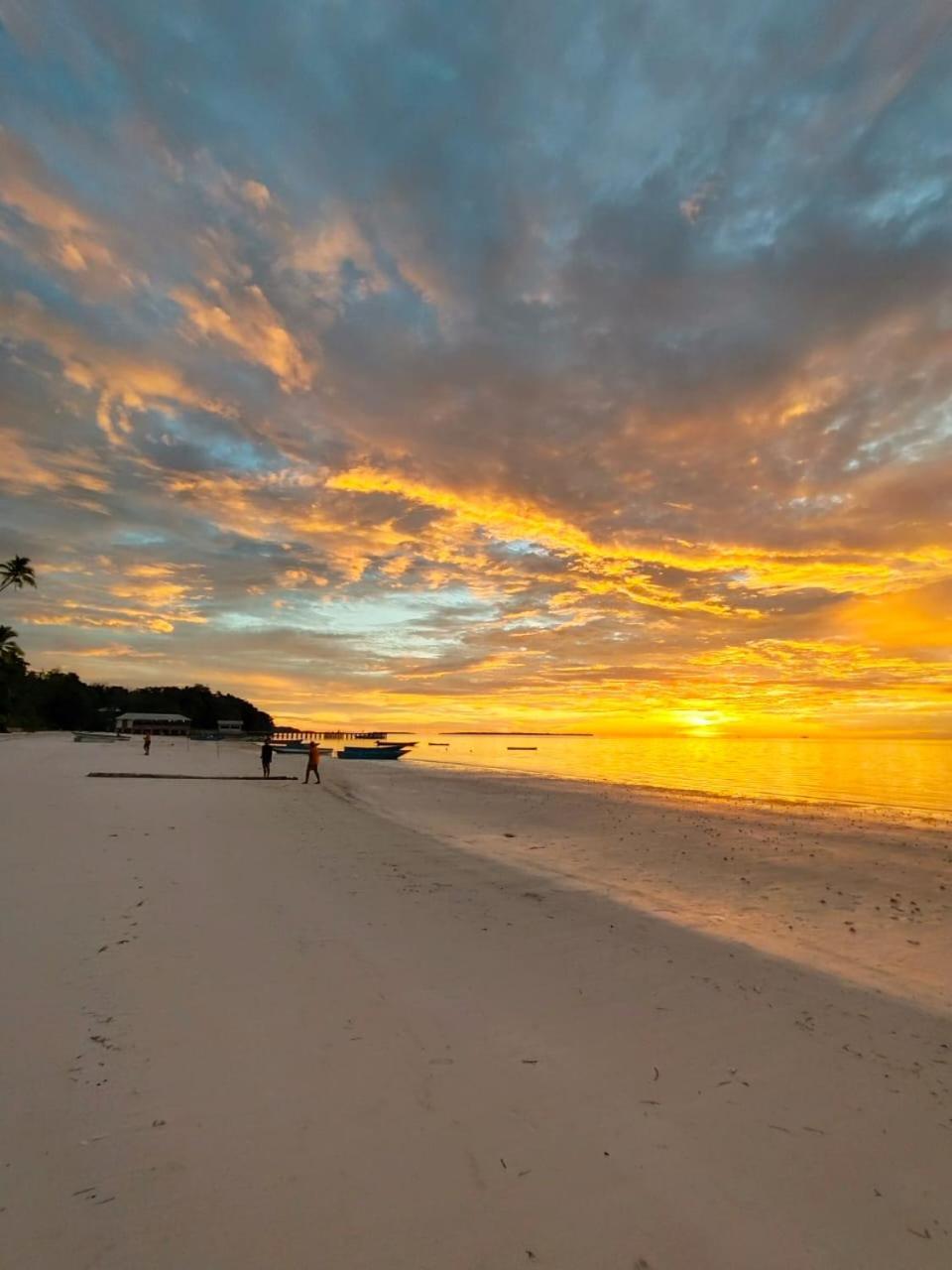 Tria Maria Cottage Ngurbloat Luaran gambar